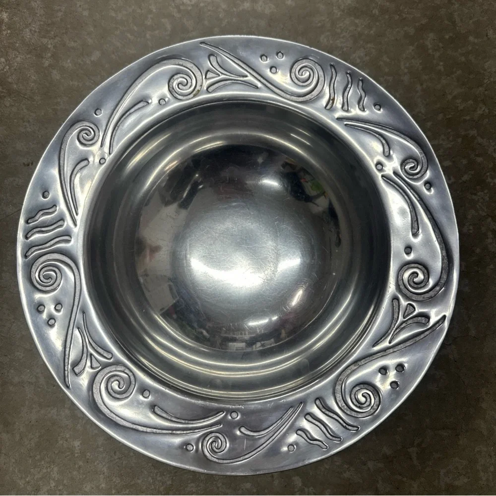Lenox Silver Swirl Design Bowl